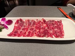 -左庭右院鲜牛肉火锅黑金店(陆家嘴中心店)