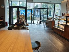 -星巴克臻选(威海威高广场店)