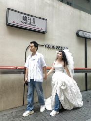 -挪娅婚纱摄影皇家会所