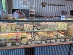面包甜点陈列柜-欢牛蛋糕屋(城西店)