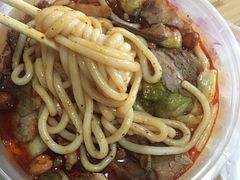 -龙香记桂林米粉(东扬威街11号楼店)