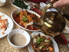 -维吾尔餐厅(宜山路店)