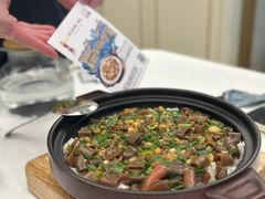 -品海楼·大连海胆锅贴馆(东港店)