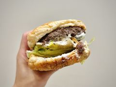 六周年牛肉汉堡-Grinder 绞肉机汉堡(武定路店)