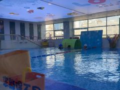 -龙格亲子游泳·水育早教中心(华亿大润发店)