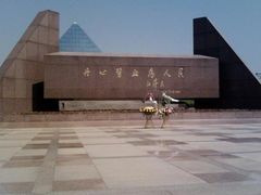 -上海市龙华烈士陵园