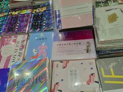 -钟书阁(松江泰晤士小镇店)