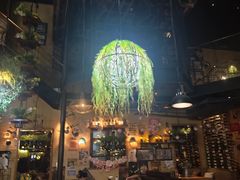-临界音乐酒馆·小龙虾·江湖菜(华熙LIVE·鱼洞店)