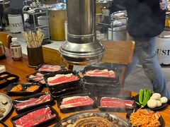 -炽城·烤肉名家(鸿达中央广场店)
