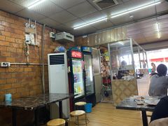 -香港风味小吃店(中英街店)