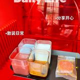 这红红火火的咖啡店是不是很辣眼！