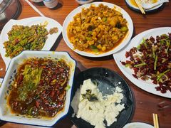 -恩宏德餐馆(平山道店)