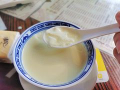 -周大娘牛乳(旧寨古村总店)