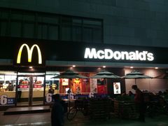 -麦当劳(新洲南路店)