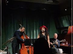 -Tango by Ala House