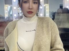 -金夫人化妆摄影职业培训学校