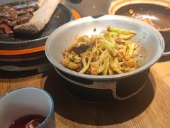 -蜜桃餐厅·伴山(湖滨商业街店)