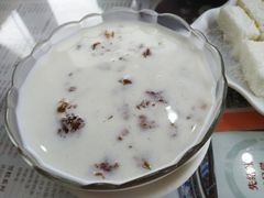 鲜奶炖桃胶雪燕-周大娘牛乳(旧寨古村总店)