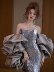 -艾米丽婚纱礼服
