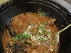 -万里闯关东铁锅炖菜馆(高新旗舰店)