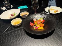 -鲜璟台·地标景观餐厅(上海中心店)