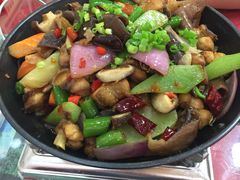 -乡土特色.冷锅鱼.牦牛肉汤锅