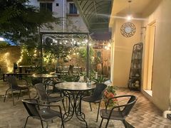 -花苑里咖啡(威远店)