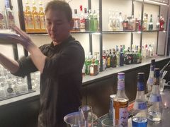 -Tipsy Bar•屋顶露台酒吧&水烟吧