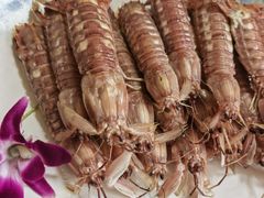 -三姐妹·海鲜大排档