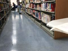 -南山图书馆(常兴路店)