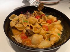 -阿妮叶李(光谷世界城店)