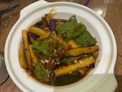 -清真·玛丽亚新疆菜主题餐厅(浙江中路店)