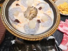-老牌坊云南鱼豆花火锅(爱建店)