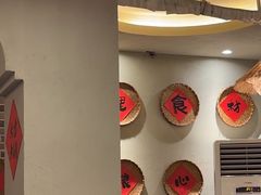 -蛮佬拾·乡里土菜馆(河西王府井店)