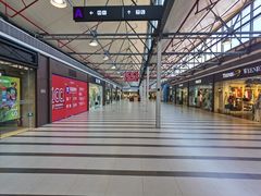 -TIMES CITY OUTLETS 时代·城市·奥特莱斯(上海国际时尚中心店)