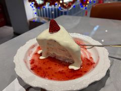 草莓瀑布芝士蛋糕-LA JOLLA 墨西哥餐厅(学院路店)