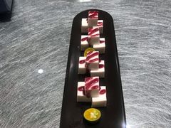 -姜君·千岛湖鱼头馆(浦东大道店)