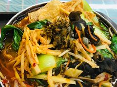 -红鼻子桂林米粉(金唐新光界店)