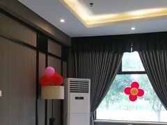 -丽华园(青少年宫店)