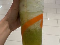 -CoCo都可(湖滨银泰店B区店)