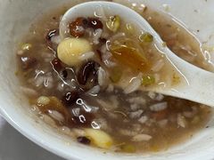 -芳婆糕团店(王府大街店)