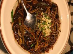 -姜君·千岛湖鱼头馆(浦东大道店)