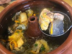 汽锅鸡-88号小吃店·经典云南菜·地道纳西美食