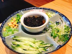 老北京炸酱面-四季民福烤鸭店(前门廊房二条店)