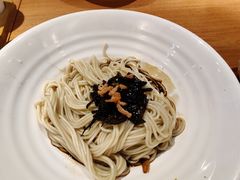 上海特色开洋葱油拌面-姚面记·海派家常菜(恒基名人购物中心店)