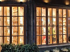 -猫的天空之城概念书店(苏州平江店)