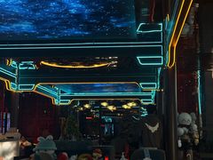 -屋有岛沉浸游戏旗舰店(中山公园店)