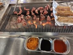 -马路牙子烧烤音乐酒馆(望京店)