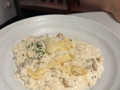 -MONICH牛排融合餐厅(和义大道购物中心店)