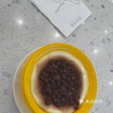 作为甜品控，没次吃到这些都很开心。这家店在凯德地下二层